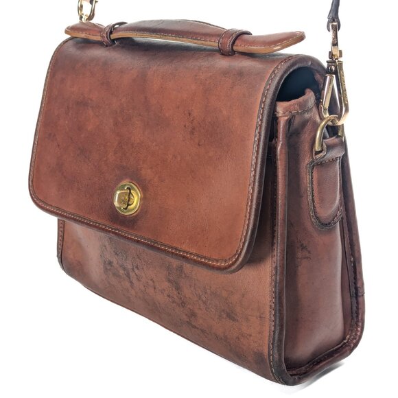 COACH Made in Italy Court Turnlock Vintage Brown Shoulder Bag - Picture 13 of 14